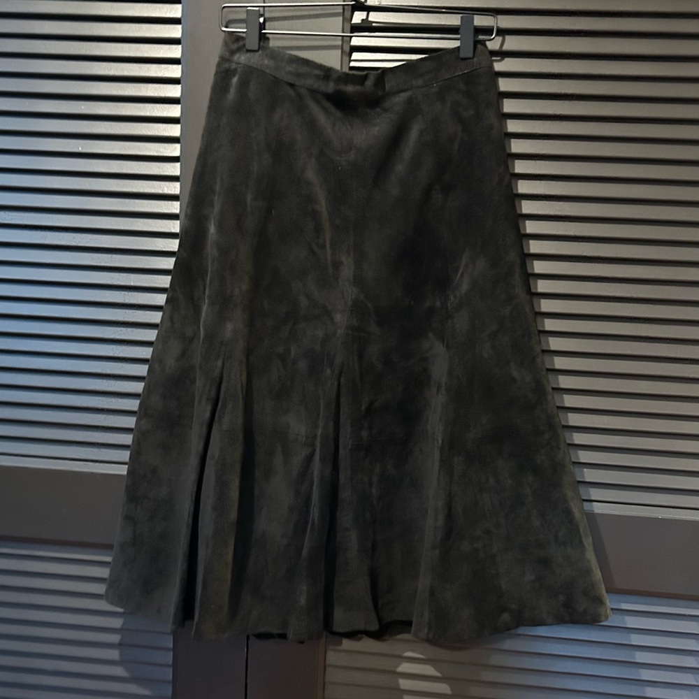 Jacqueline Ferrar Black Midi Skirt